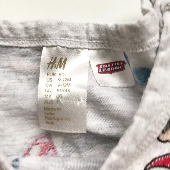 H&M justice League t-shirt  VGUC 9-12 months - Picture 4 of 5
